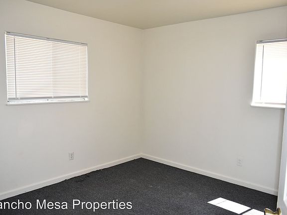3rd image of 5575 Roswell St