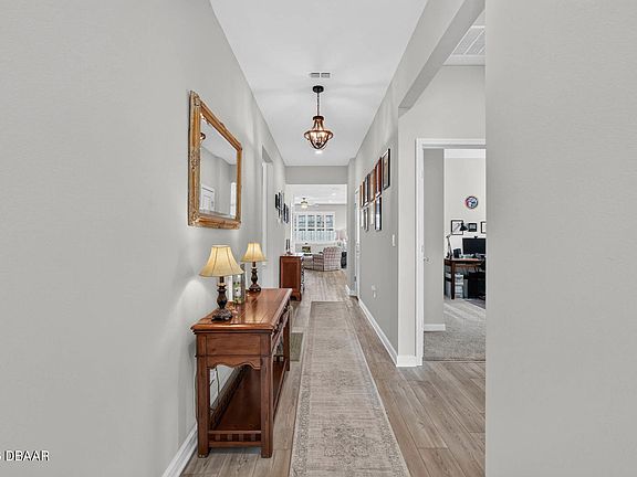 5th image of 3086 Green Park Dr