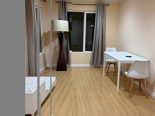 12312 Runnymede St Unit 3