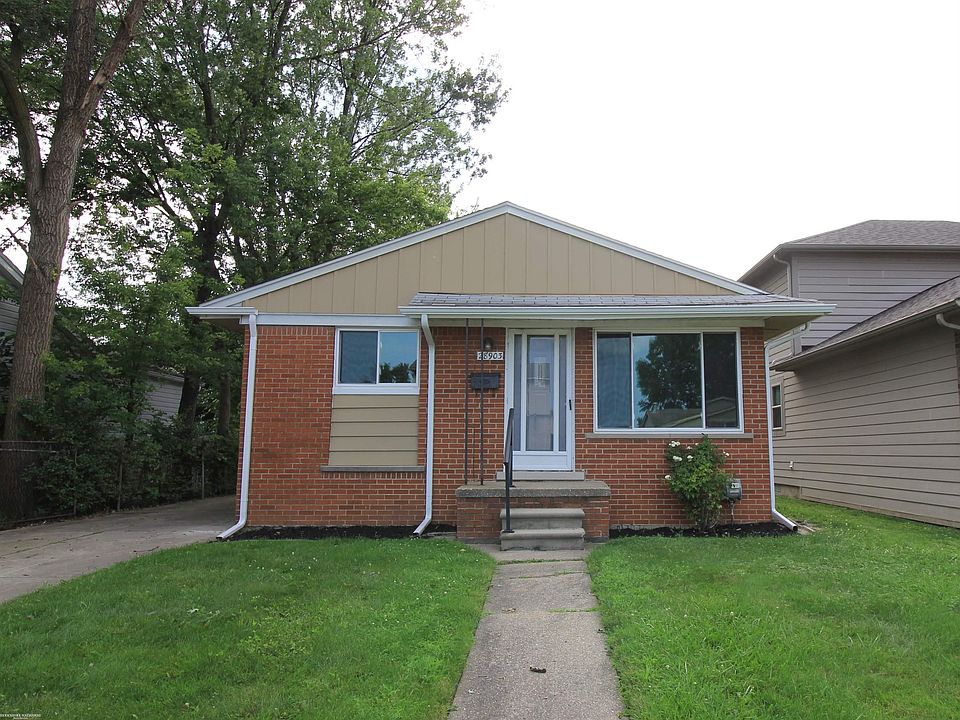 1st image of 28903 Waverly St