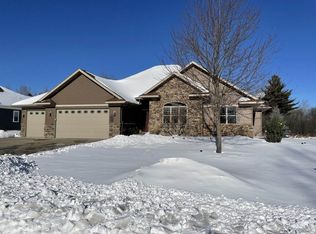 1537 Green Acres Dr, Marshfield, WI 54449