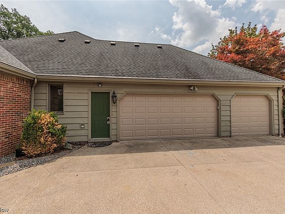 2nd image of 10579 Kings Way