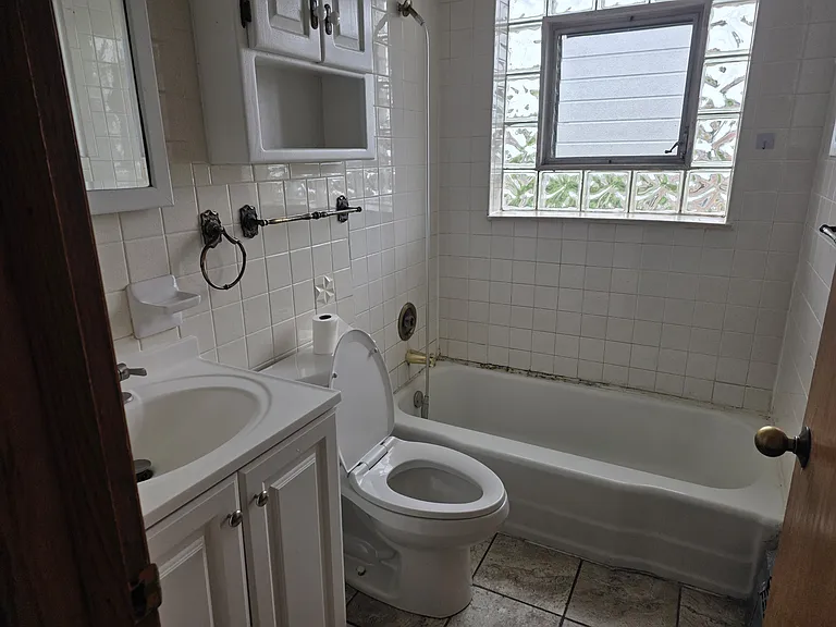 7536 W Lawrence Ave #2N — Photo 5