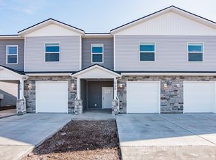 543 Tap Root Dr, Sugar City, ID 83448