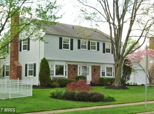 4224 Majestic Ln, Fairfax, VA 22033