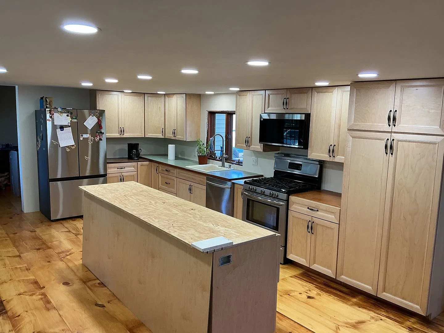 Spacious 5BR House in Sudbury — Photo 3