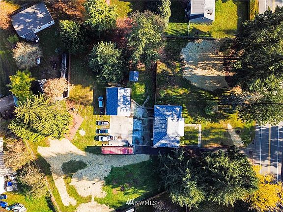 2nd image of 7732 Pacific Ave SE