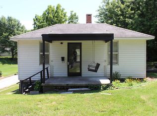 525 Pearl St, Neosho, MO 64850