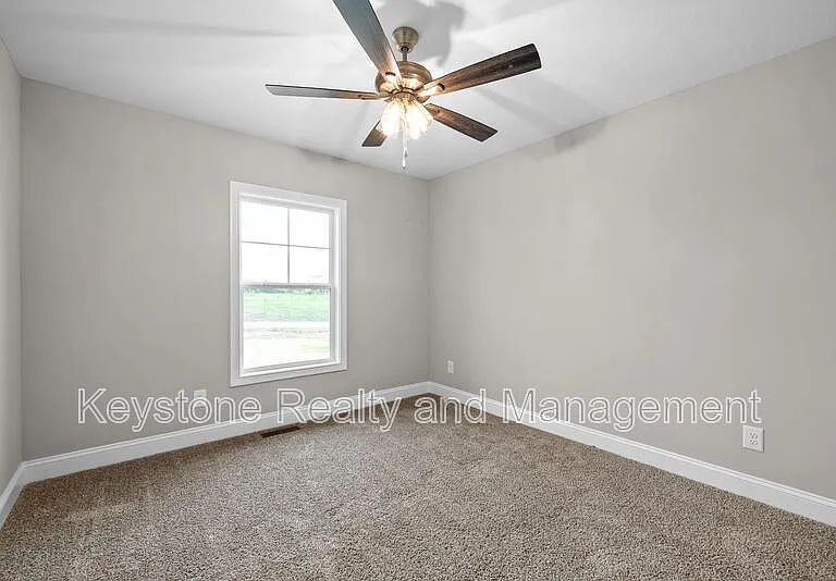 3800 Roscommon Way — Photo 15