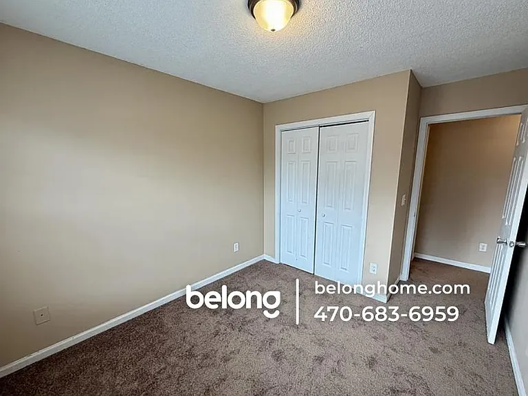 11322 Michelle Way — Photo 4