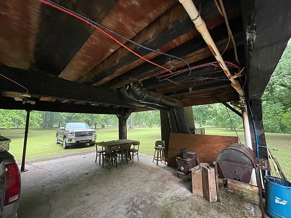 4th image of 247 Louisiana