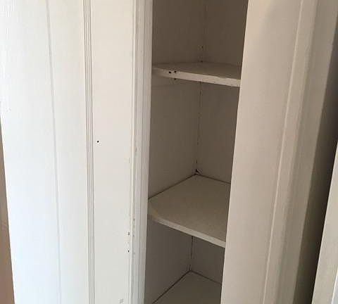 Linin Closet