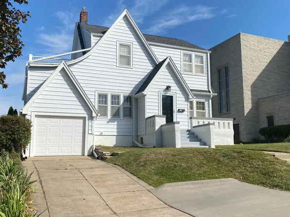 4820 Woolworth Ave, Omaha, NE 68106