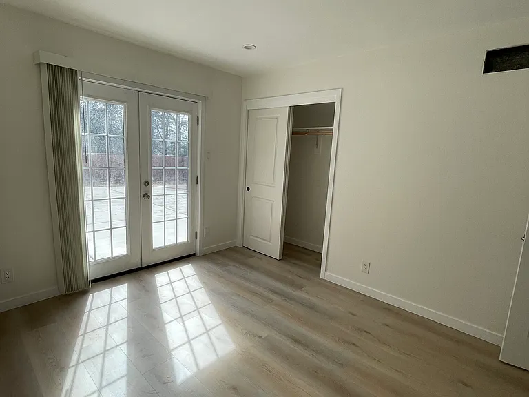 246 Morton Dr #B — Photo 8