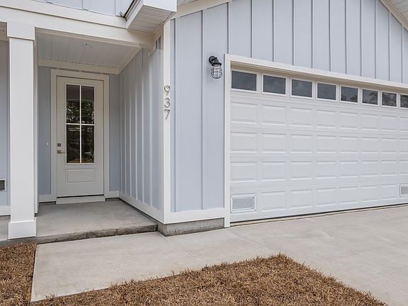 4th image of 937 Cap Tram Rd