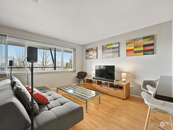 2nd image of 1902 Yakima Ave APT 8