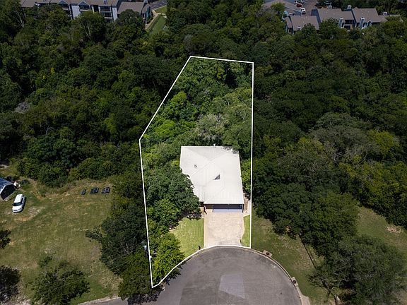 2nd image of 3020 N 43rd St