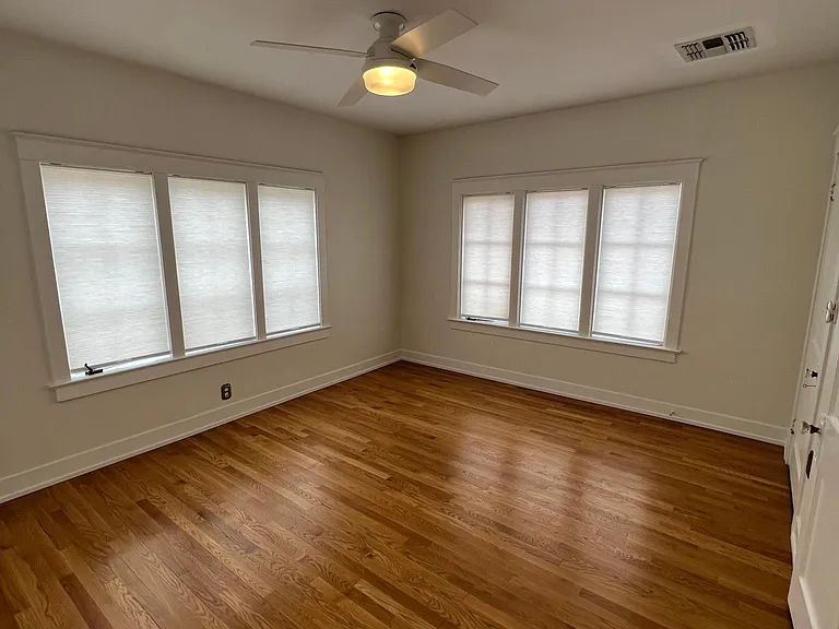1130 E Palm Ln — Photo 28