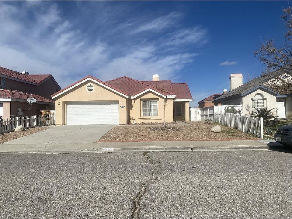 1st image of 15452 Doheny Ln