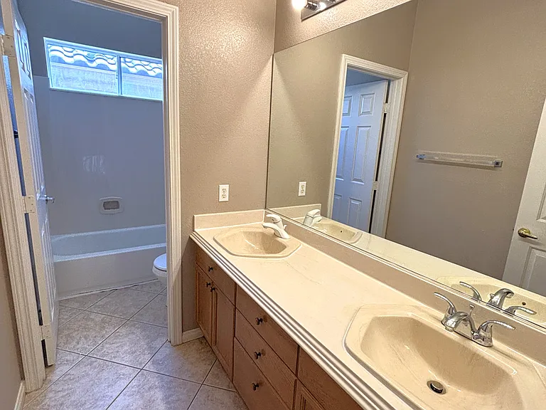 9815 Havasupai Ave — Photo 14