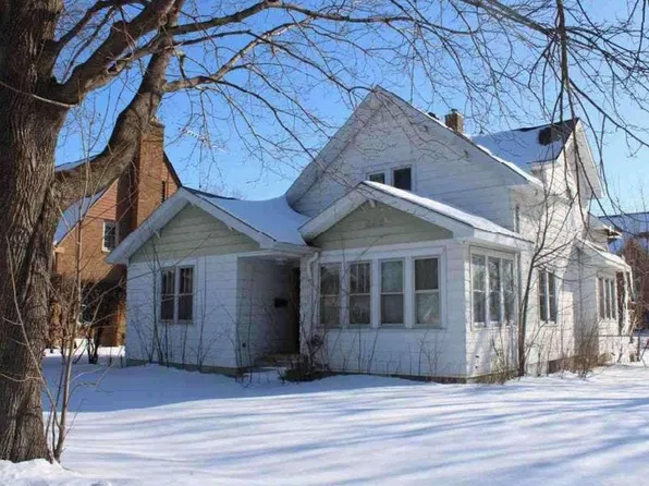 1606 Greeley Ave N, Glencoe, MN 55336