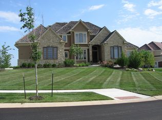 4612 W 146th St, Leawood, KS 66224