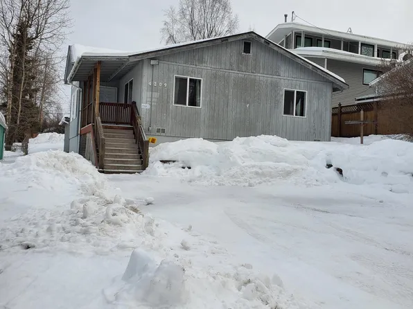 4209 Garfield St, Anchorage, AK 99503