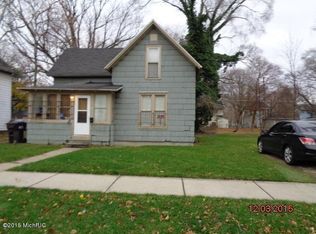 749 McAllister Ave, Benton Harbor, MI 49022