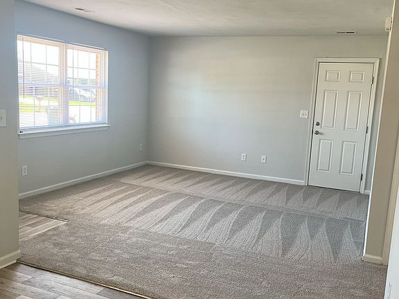 3rd image of 6113 Brookwood Dr APT A