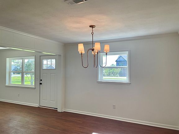 3rd image of 8336 S Park Ave