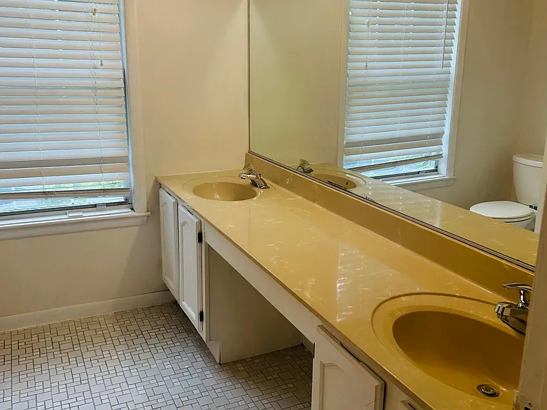 309 Trinity Ct #3 — Photo 12