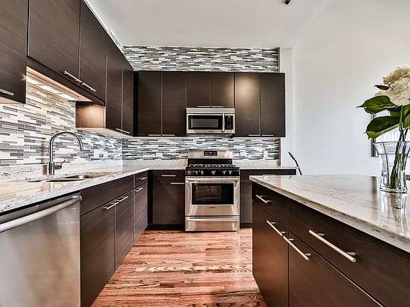 3rd image of 770 W Gladys Ave APT 802