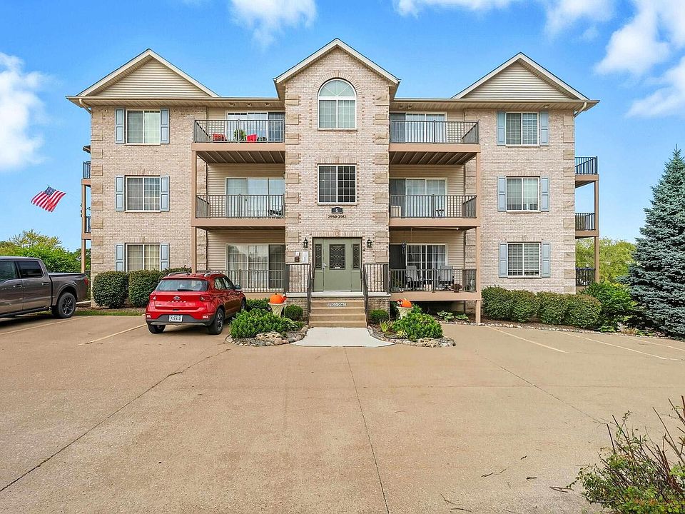 1st image of 2952 Holiday Ct #3