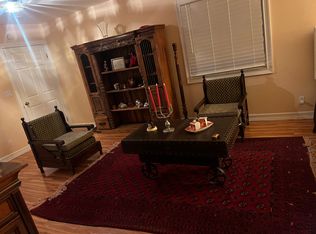5211 Mecca Ave, Tarzana, CA 91356