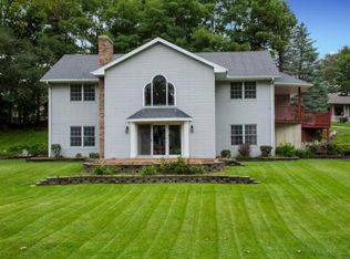 56270 River Grove Ln, Osceola, IN 46561