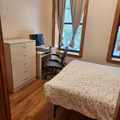 Rented by Douglas Elliman | media 18