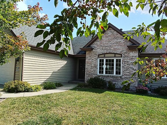 4th image of N106W17321 Wildflower Ln