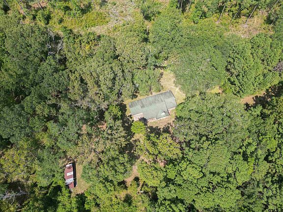2nd image of 704 County Road 1903