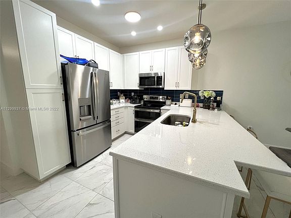 5th image of 6335 SW 47th Ct #6335
