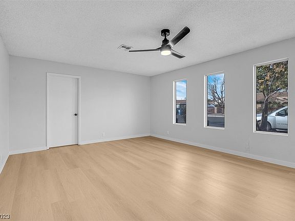 5th image of 4835 Welter Ave