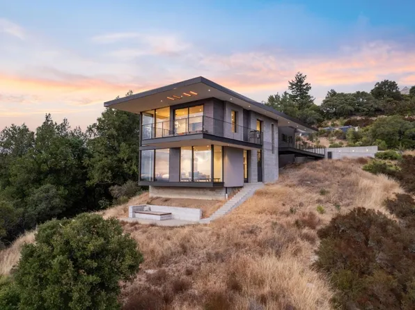 16951 Bohlman Rd, Saratoga, CA 95070