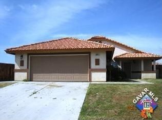 3343 Poplar St, Rosamond, CA 93560