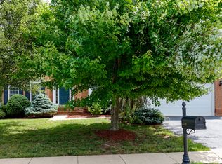 47420 Middle Bluff Pl, Sterling, VA 20165