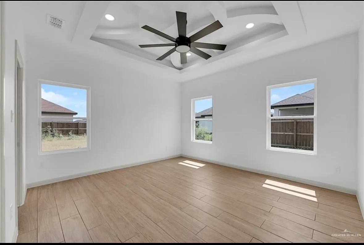 5928 Rayo Del Sol St — Photo 4