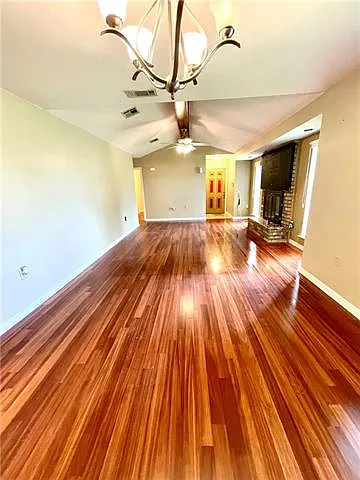 7597 Vincent Rd — Photo 6