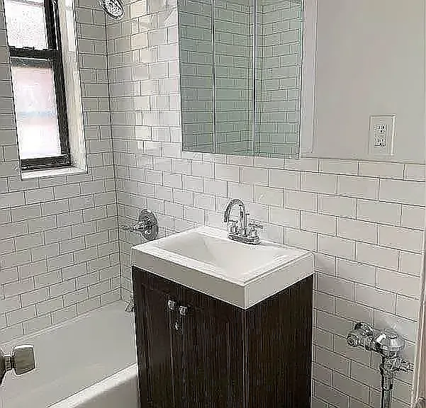 25-21 31st Ave #B54 — Photo 6