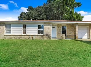 333 Arlington Dr, La Place, LA 70068