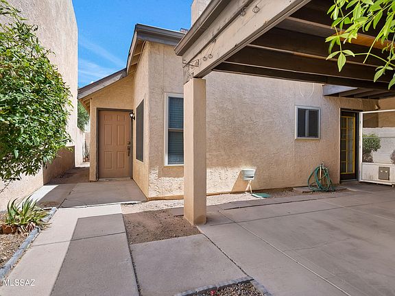 3rd image of 1432 W Calle Gallego