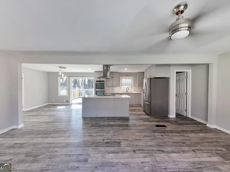 2764 Veltre Pl SW — Photo 10