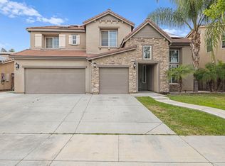 2536 W Stewart Avenue, Visalia, CA